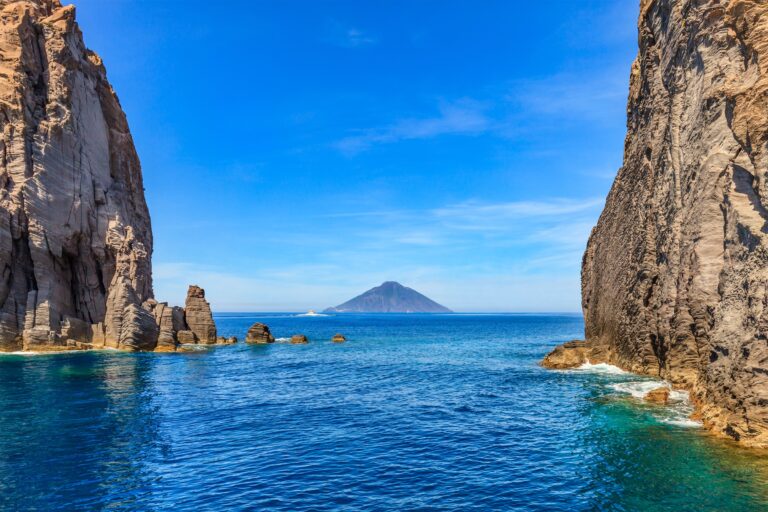 TOUR DELLE ISOLE EOLIE